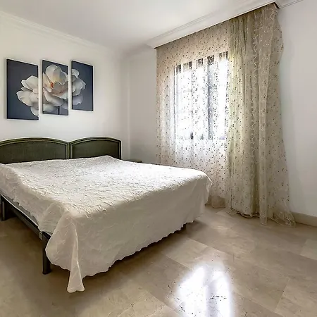 Townhouse Del Duque 3duk28 Apartment